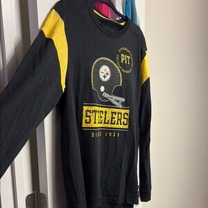 SOLD NWT Nike Steelers Long Sleeve Tee